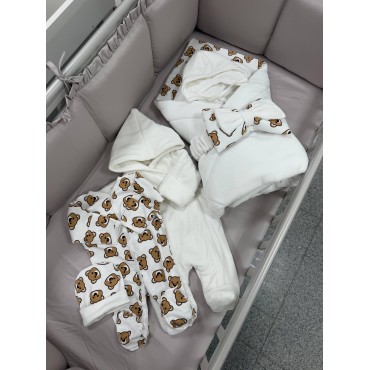 Комплект на выписку из роддома 6 предметов Bunnyphant цвет: молочный + мишки шоколадные 0321