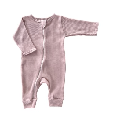Комбинезон на молнии из вафельного трикотажа 68-74 см цвет: пудровый T-169/В