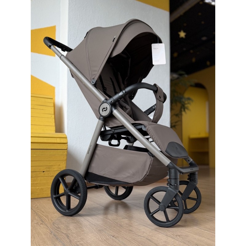 Коляска прогулочная Carrello Bravo Lite 2026 цвет: Derby Brown CRL-5529