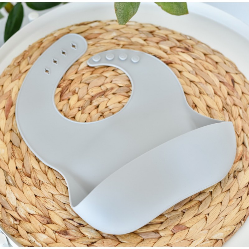 Нагрудник силиконовый детский цвет: light grey / светло-серый SB2945 Нагрудник силиконовый детский цвет: light grey / светло-серый SB2945