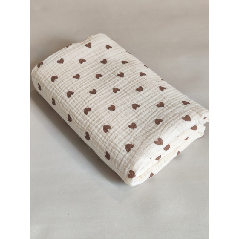 Непромокаемая многоразовая пеленка из муслина 60*90 см цвет: сердечки