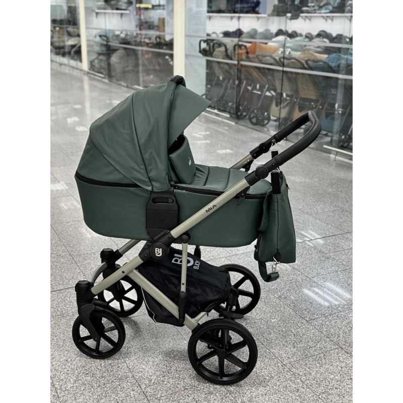Коляска детская 2 в 1 Bjoy Mia LT кожа цвет: зеленая на серо-бежевой раме 06 Коляска детская 2 в 1 Bjoy Mia LT кожа цвет: зеленая на серо-бежевой раме 06